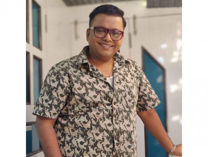 Prasad Khandekar